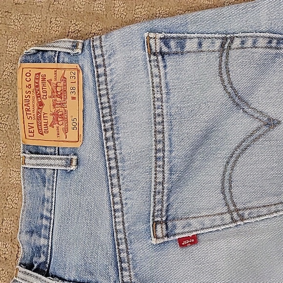 Men's Levi's 505, W38 L32 regular fit - Picture 3 of 4